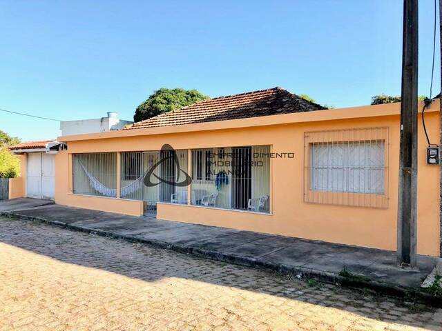 #205 - Casa para Venda em Bom Jesus do Itabapoana - RJ