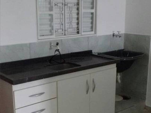 #320 - Apartamento para Locação em Brasília - DF